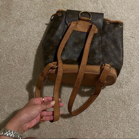 VINTAGE LOUIS VUITTON BACK PACK - Picture 9 of 16